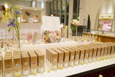 【フェア】華やかでやさしい、自然由来の香りをまとう〈The PERFUME OIL FACTORY〉POP UP SHOP